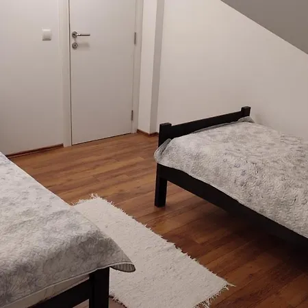 Lena Apartment Arandjelovac