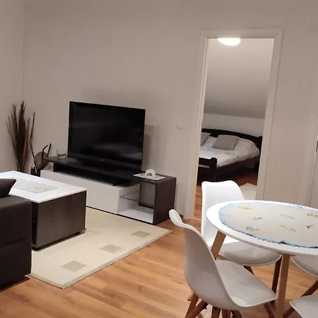 Lena Apartment *