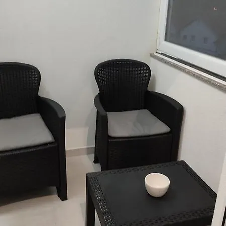 Lena * 阿然德洛维克